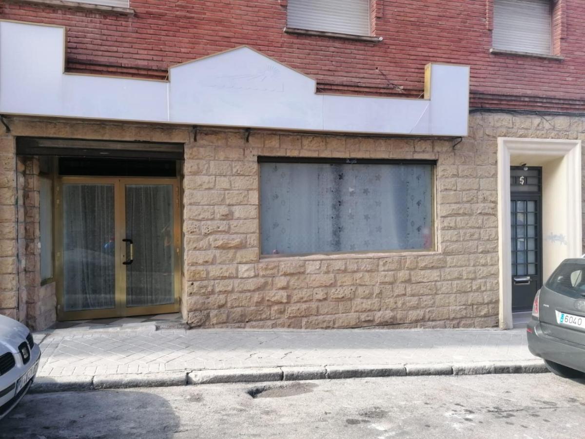 Hostal Casa Rosa Madrid Bagian luar foto